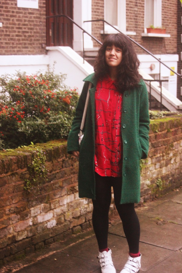 red vintage weird pattern blouse 80s pearls chains kentish town green snufkin coat white rhinestone boots outside gardens